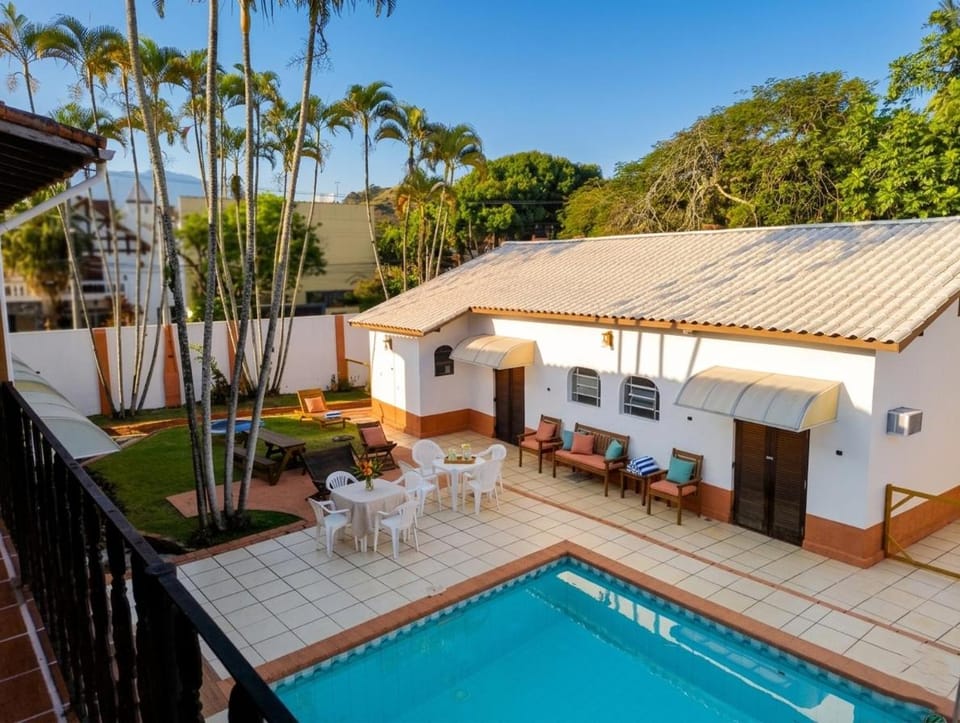 Property building, Day, Garden, Garden view, Pool view, Swimming pool