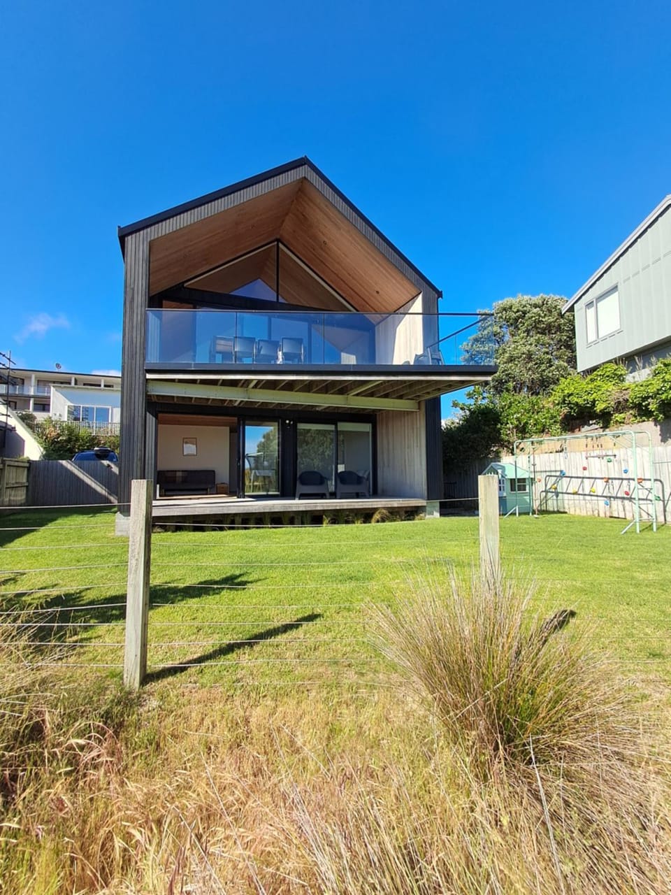 Property building, Natural landscape, Garden, Garden view