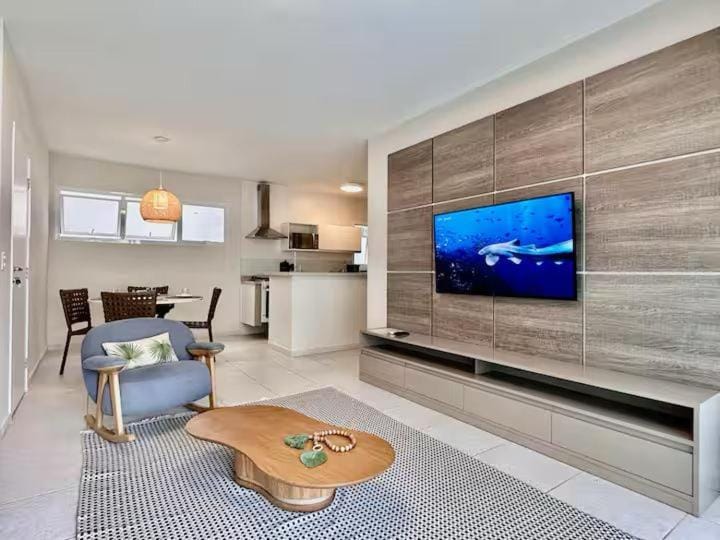 Communal lounge/ TV room, TV and multimedia
