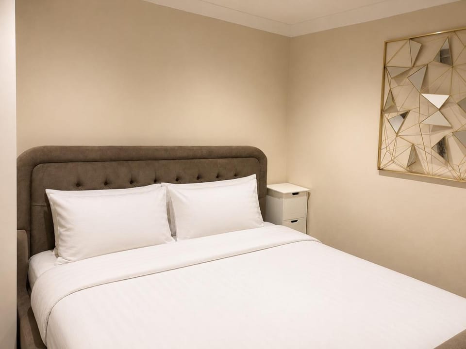 Modern Private Studio Near Wembley Apartment in Wembley