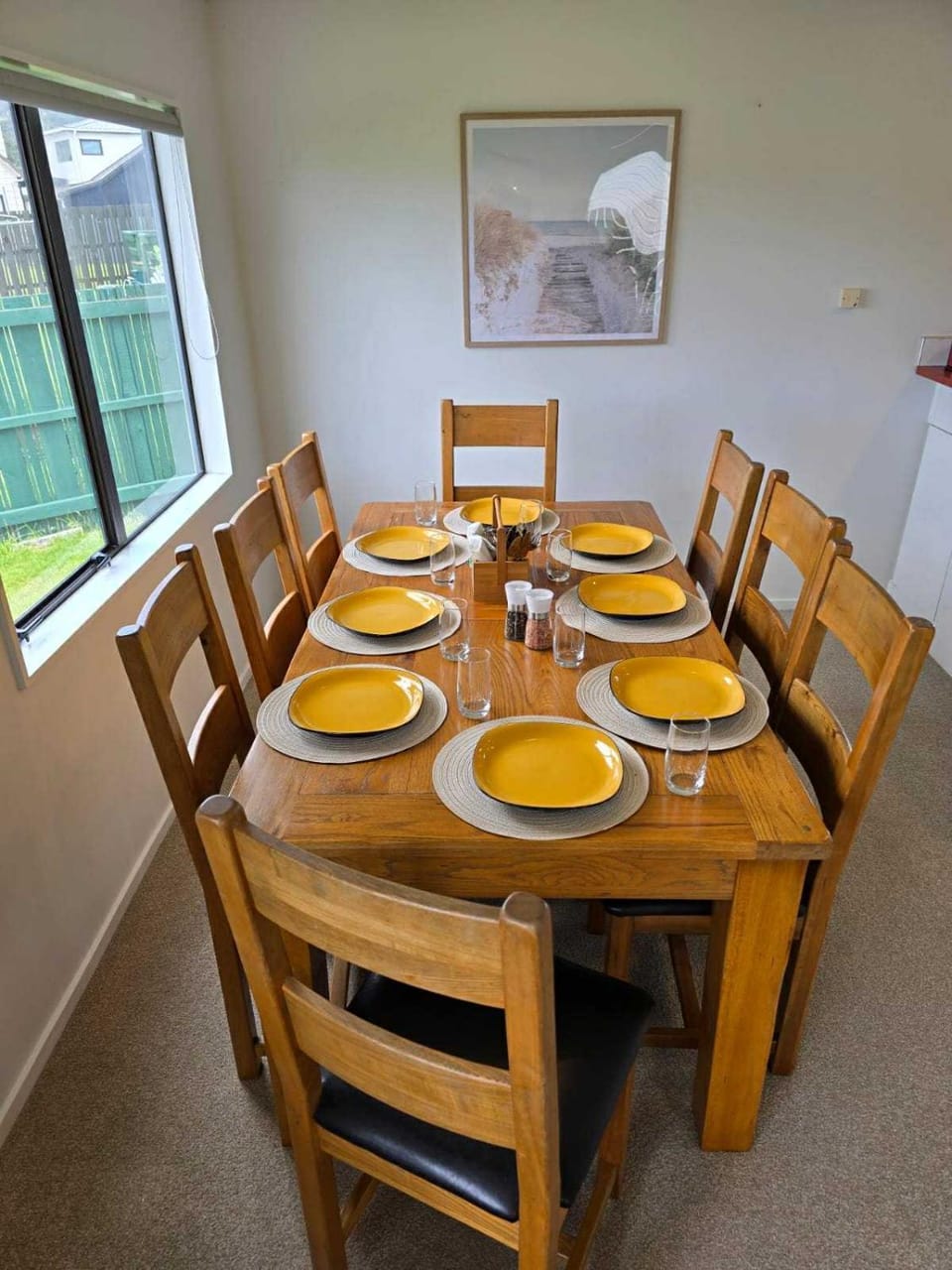 Seating area, Dining area