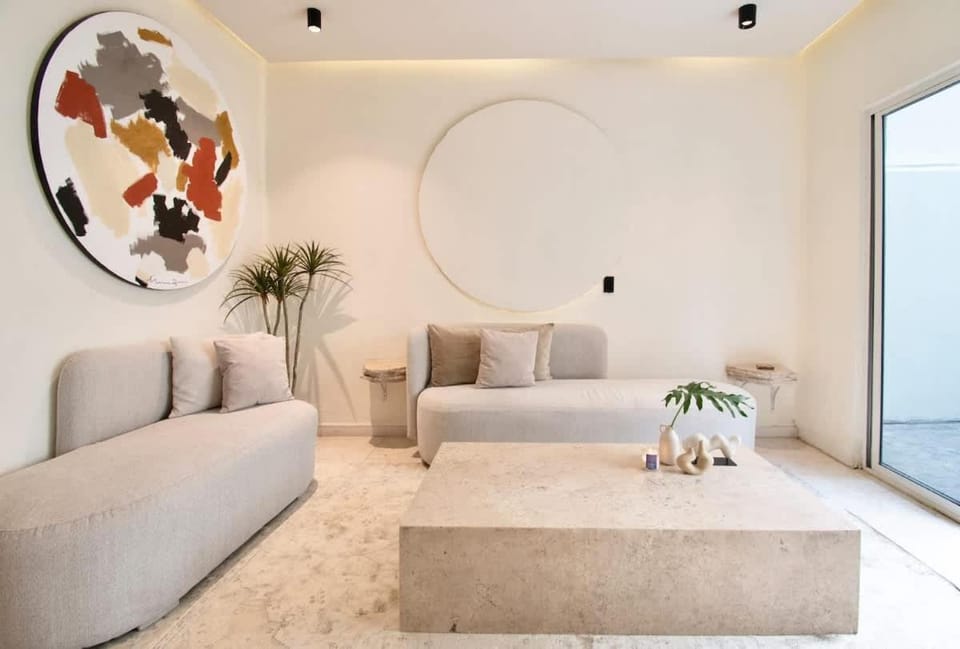 Luxurious Villa with 9 BR and HUGE Terrace Condesa House in Mexico City