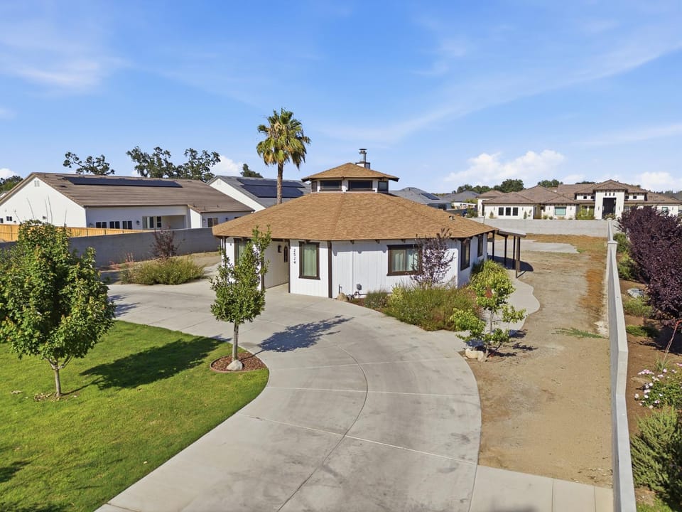 OctaFarmRetreat - Gateway To Sequoia Natl Park House in Visalia