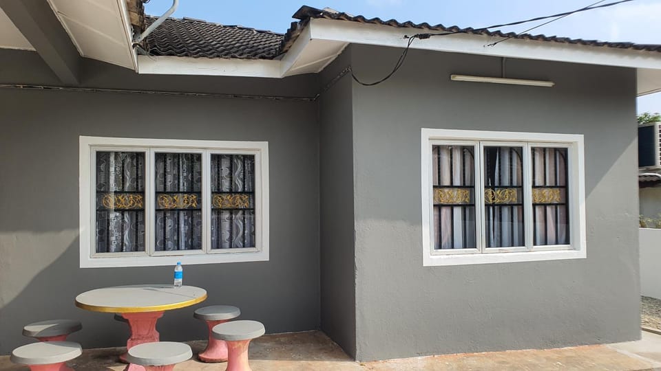Aristar D'Permatang Homestay 4 mu5lim House in Pahang, Malaysia
