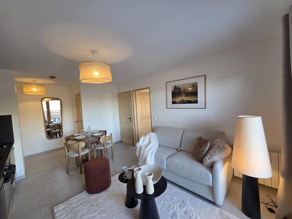 T2 neuf à Valmorel, 4 pers, parking - FR-1-291-1040 Apartment in Les Avanchers-Valmorel