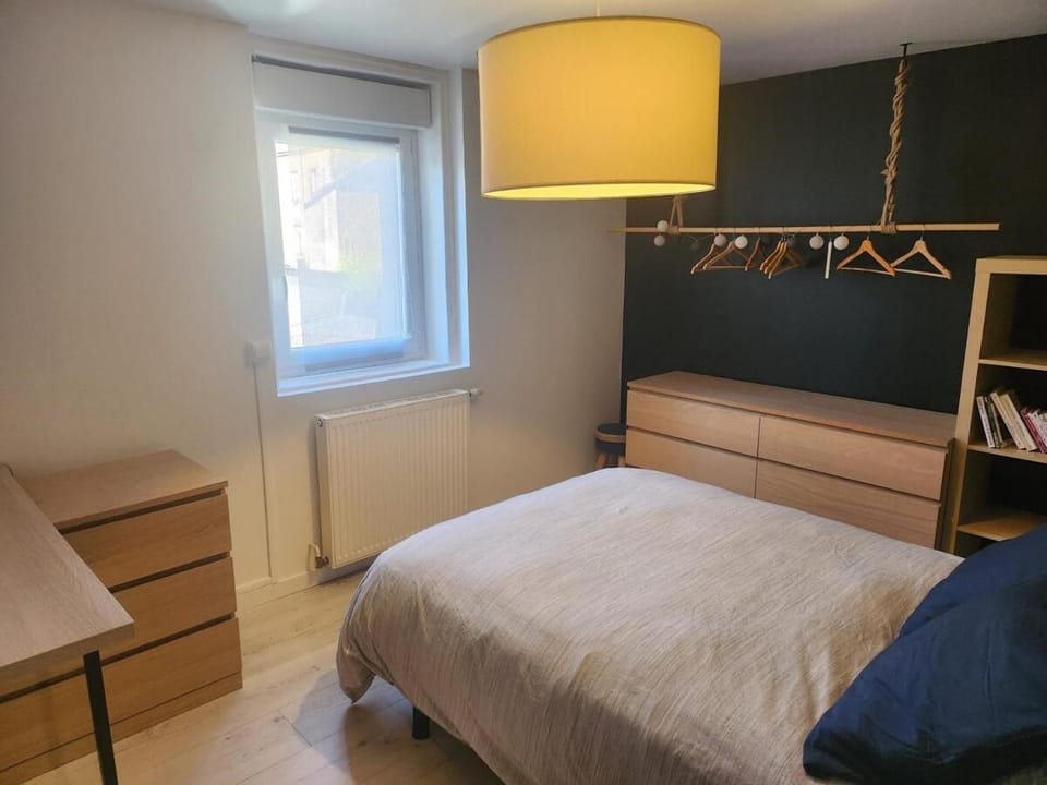 Bed, Photo of the whole room, Bedroom, wardrobe