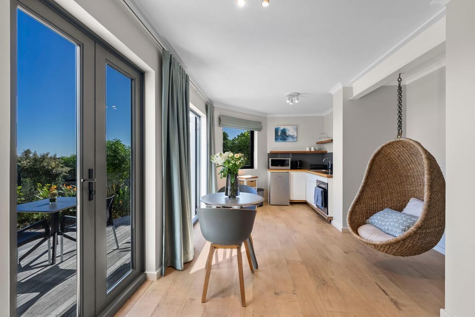 Kitchen or kitchenette, Photo of the whole room