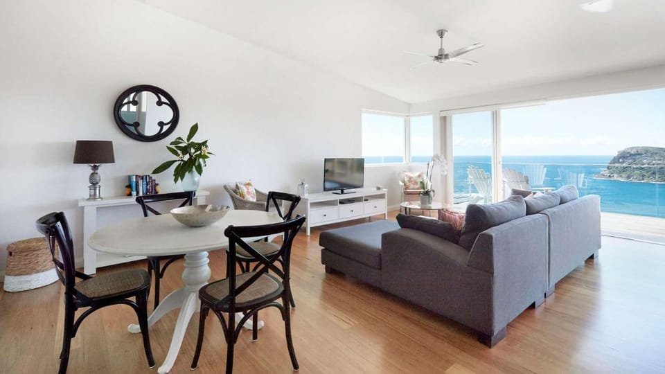 Palm Beach Penthouse House in Pittwater Council