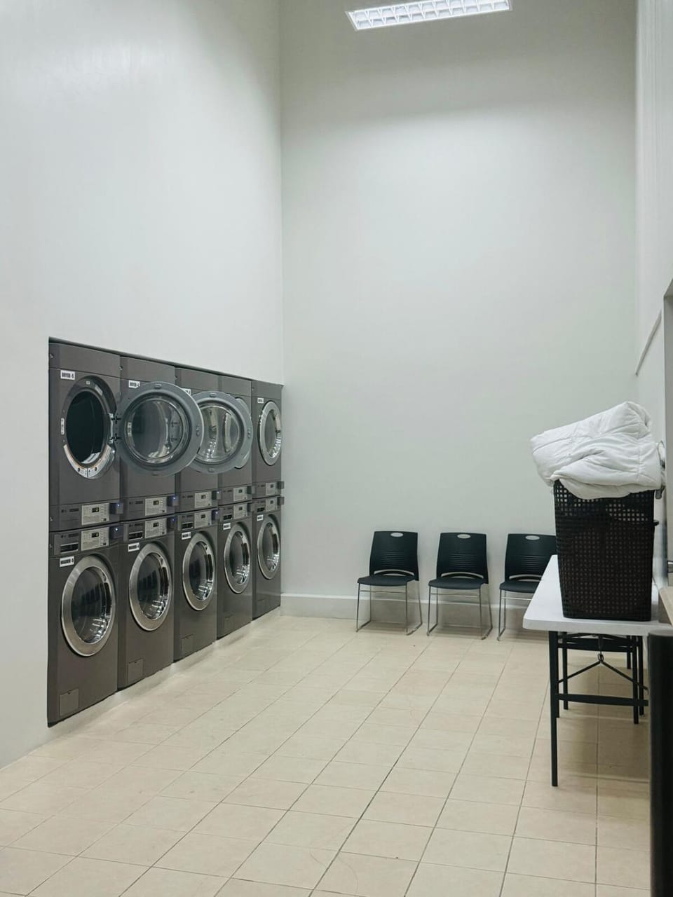 Place to stay in pasay near Airport Apartment in Pasay