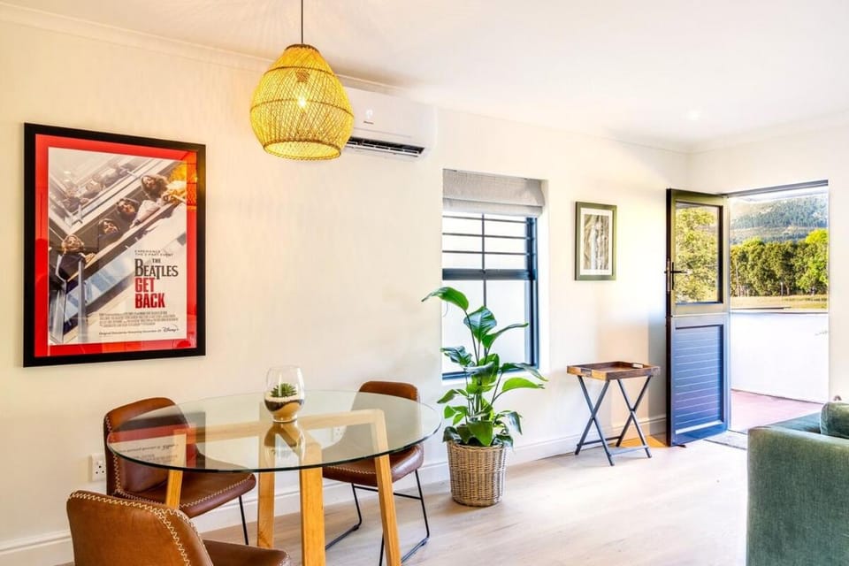 Tram Vibes Apartment in Franschhoek
