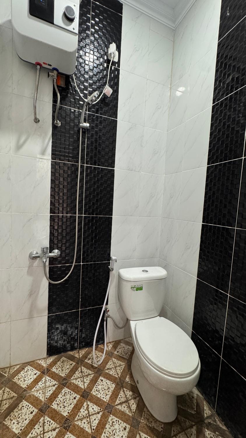 Shower, Bathroom, bidet