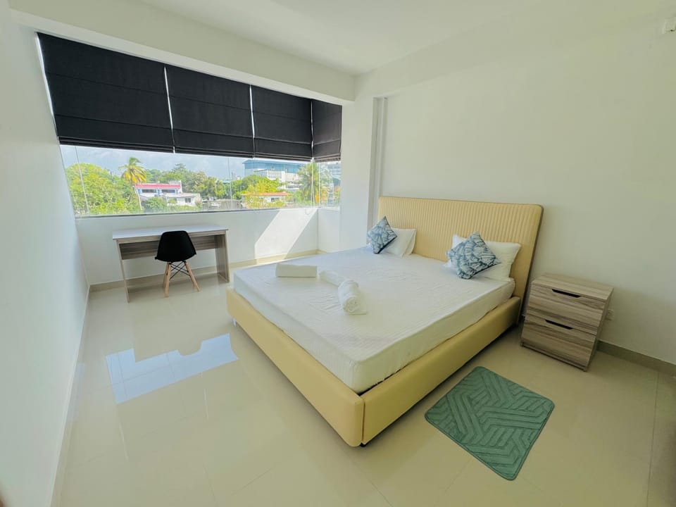 Bed, Bedroom, wardrobe, air conditioner
