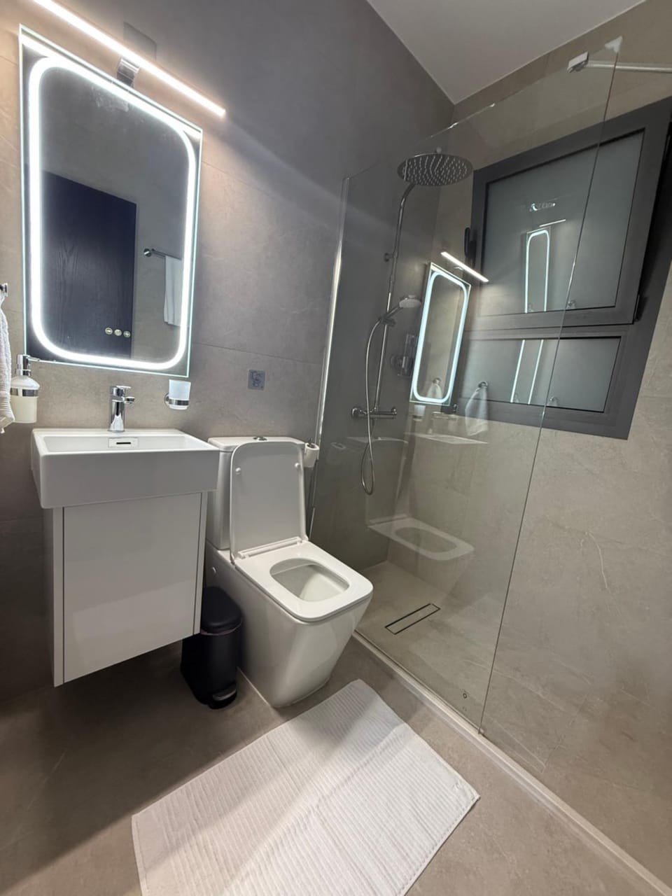 Shower, Bathroom