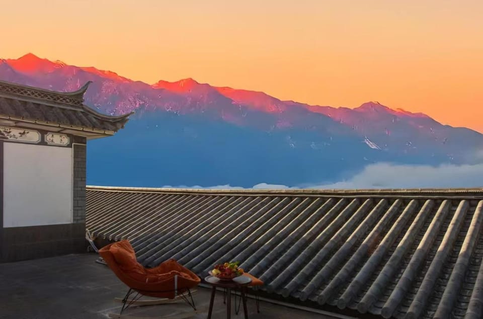 Balcony/Terrace, Mountain view