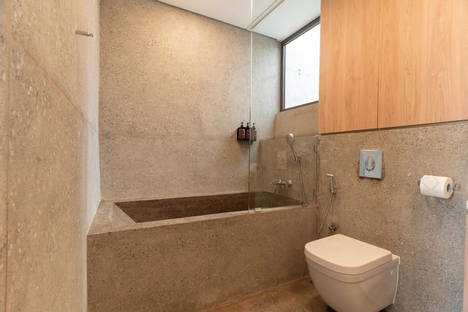 Shower, Toilet, Bathroom, Bath