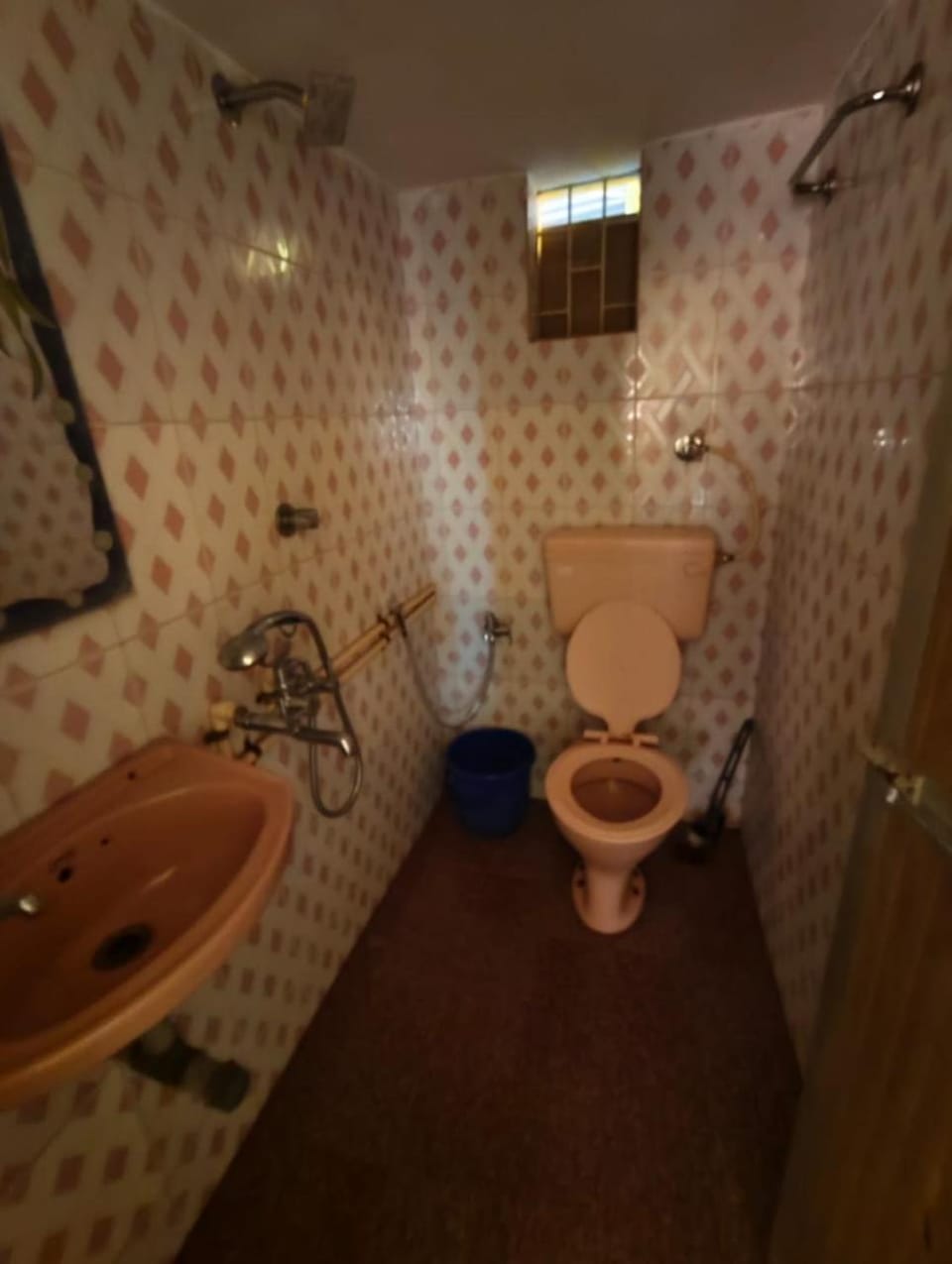 Shower, Toilet, Bathroom, bidet