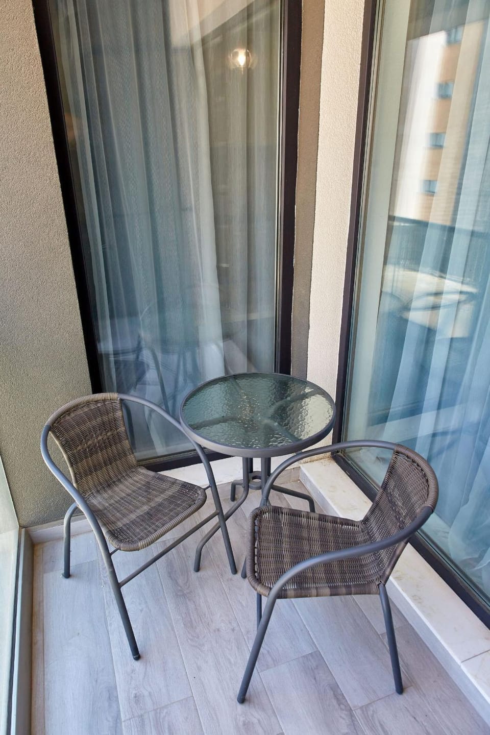 Balcony/Terrace, Seating area, Dining area, Inner courtyard view
