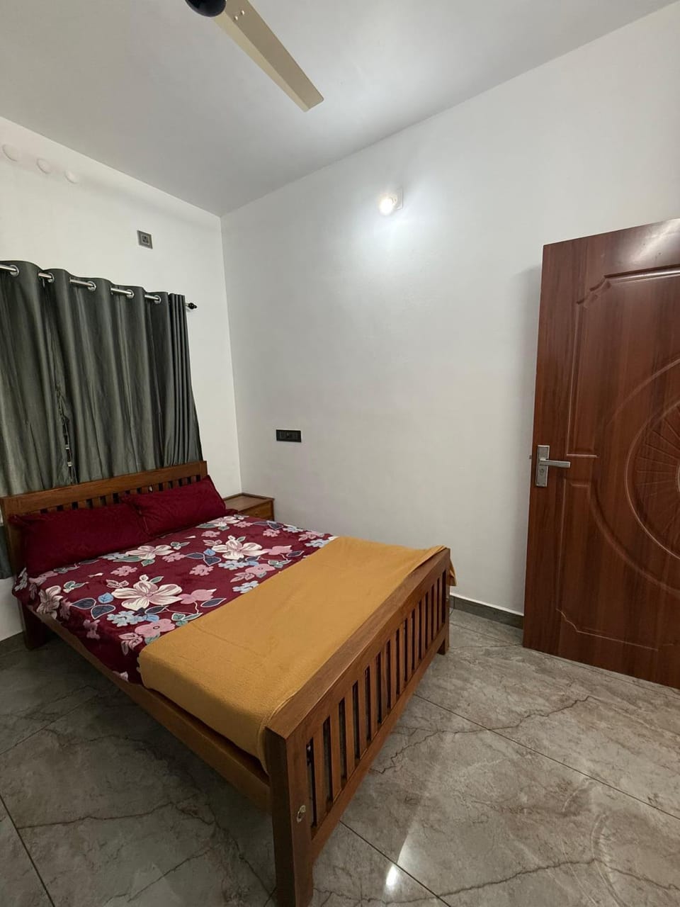 Varghese staycation Vacation rental in Kochi