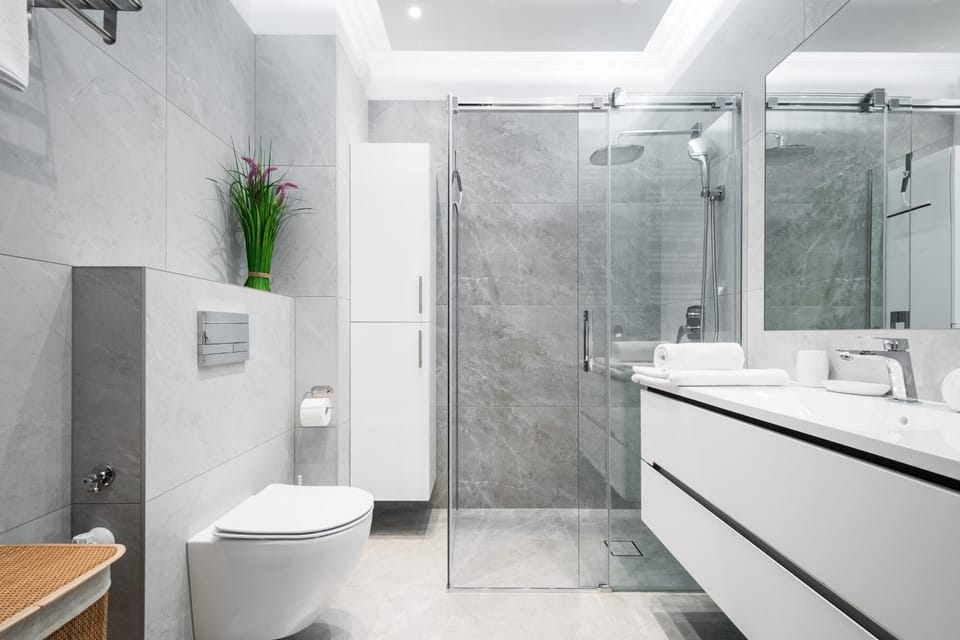 Shower, Bathroom