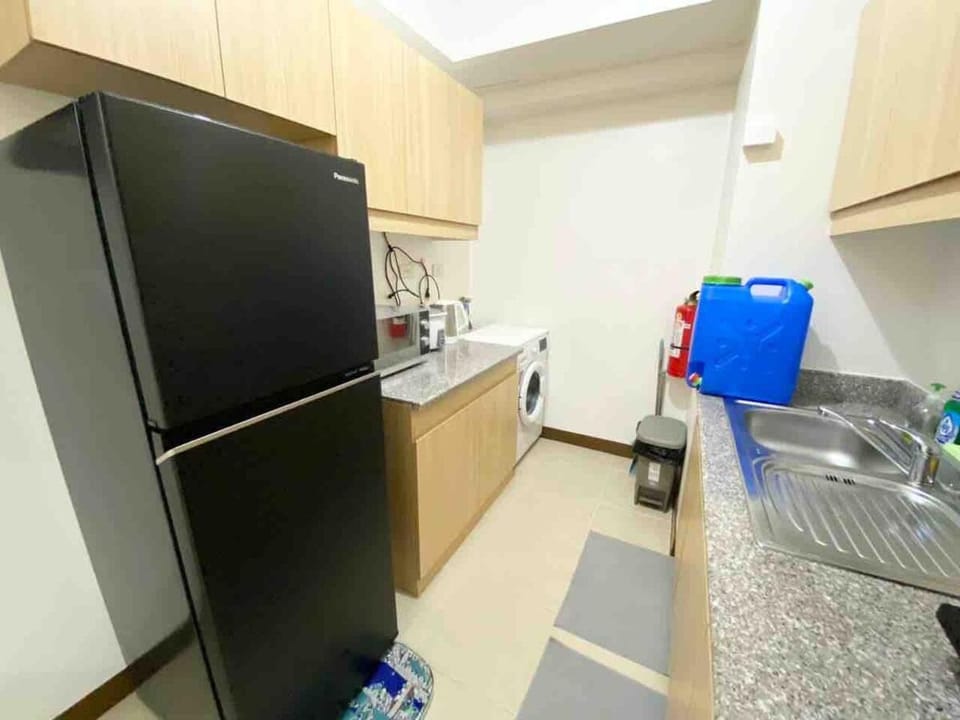 2 Bedroom Condo in Infina Towers Quezon City Child Friendly w Pool view Apartment in Quezon City
