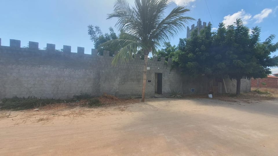 Property building, Street view