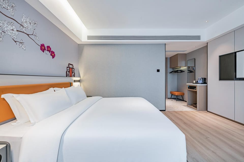 凡花悦璟酒店惠州仲恺高新区陈江店 Hotel in Guangdong