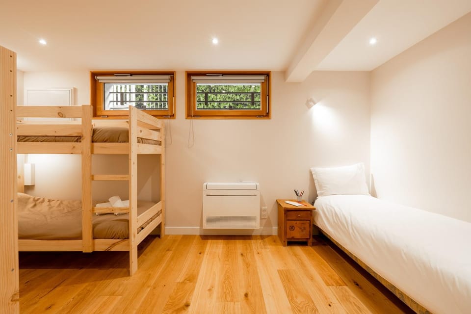 Bed, Bedroom, bunk bed