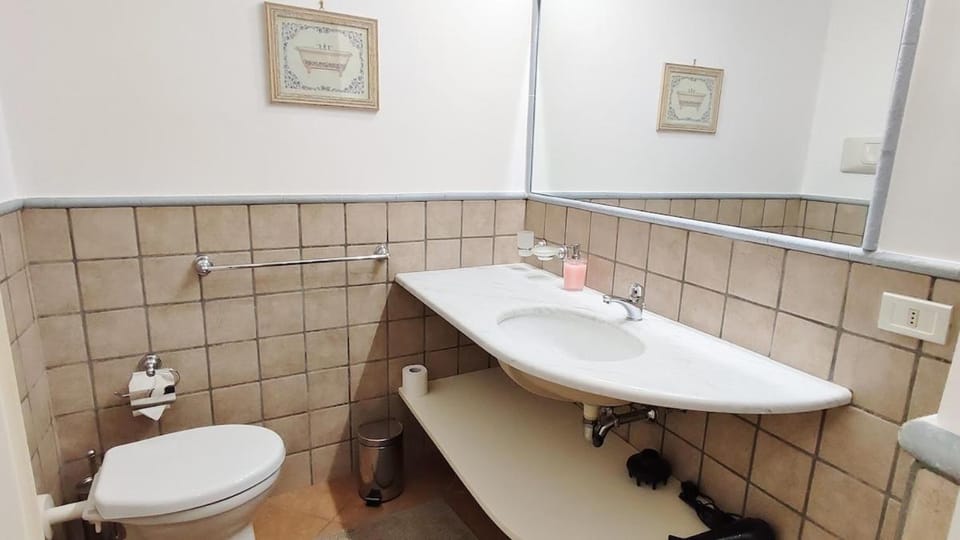 Toilet, Bathroom, bidet