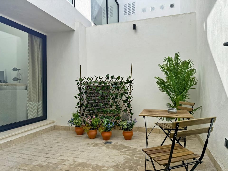 Patio, Garden, Garden view