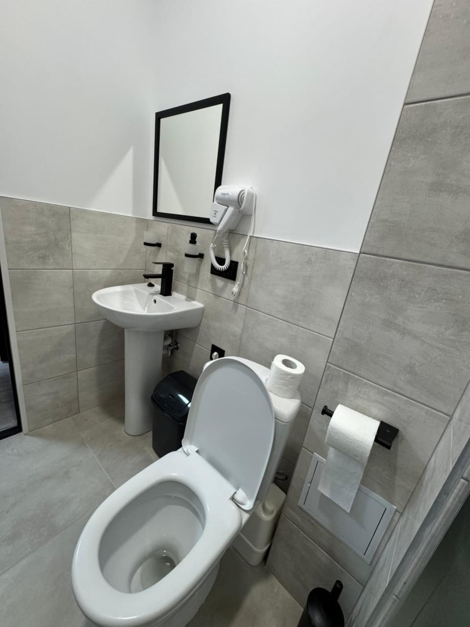Toilet, Bathroom