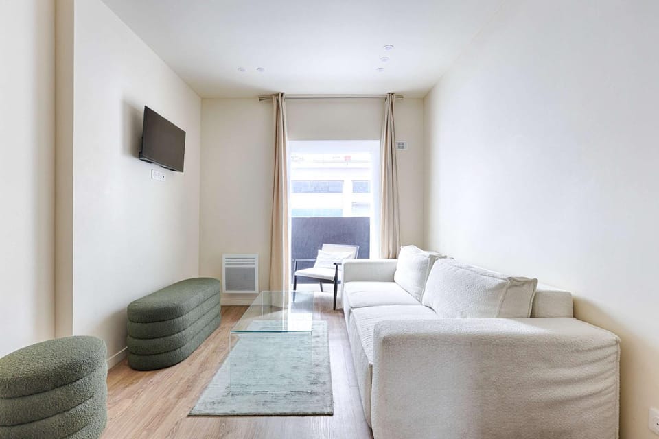 Appartement de charme au coeur d'Alesia Apartment in Paris