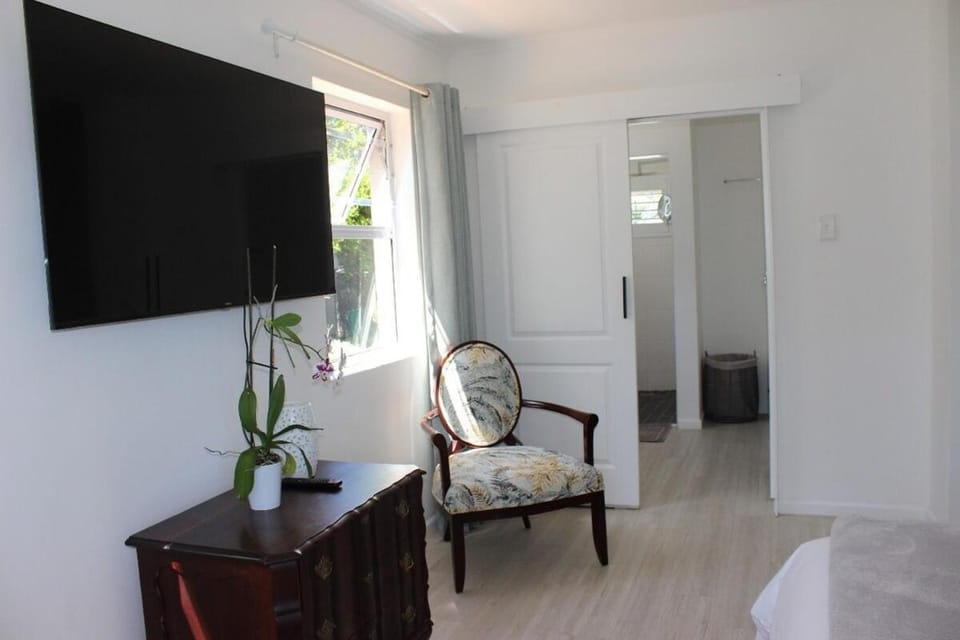 TV and multimedia, Bedroom