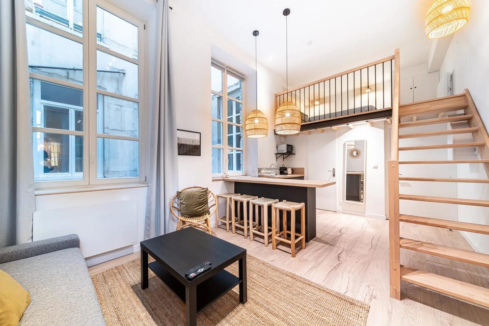 Smartstay - Suites Opera Apartment in Lyon