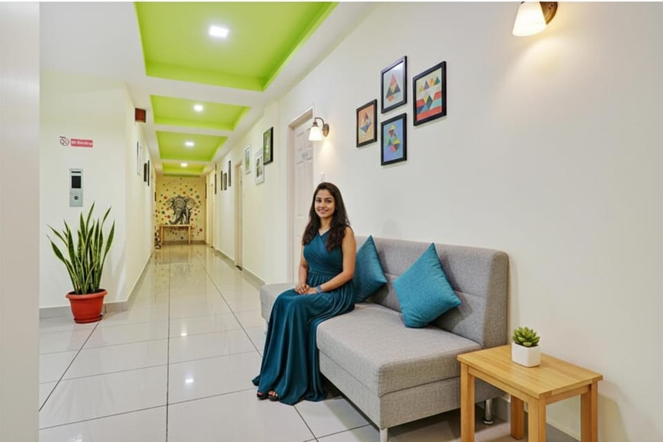 Lobby or reception, Seating area