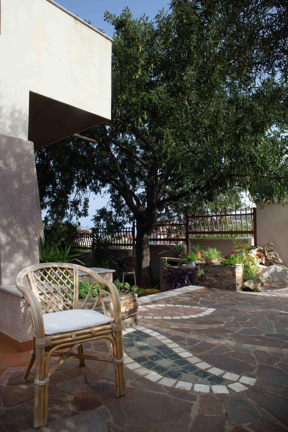 Property building, Garden