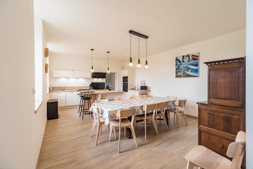 Grande maison entre Paimpol et Treguier - proche de la mer Bed and Breakfast in Brittany
