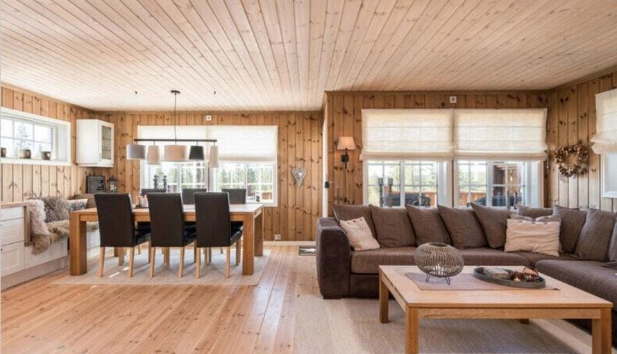Cozy year-round cabin with sauna at Furutangen Cabin in Innlandet