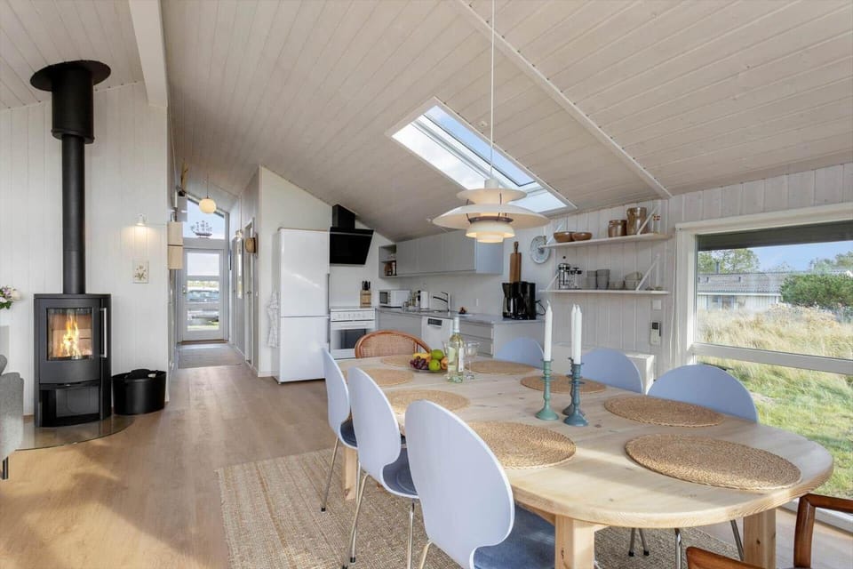 TV1691-Hirtshals-Oster-Kjulvej-18 House in Hirtshals