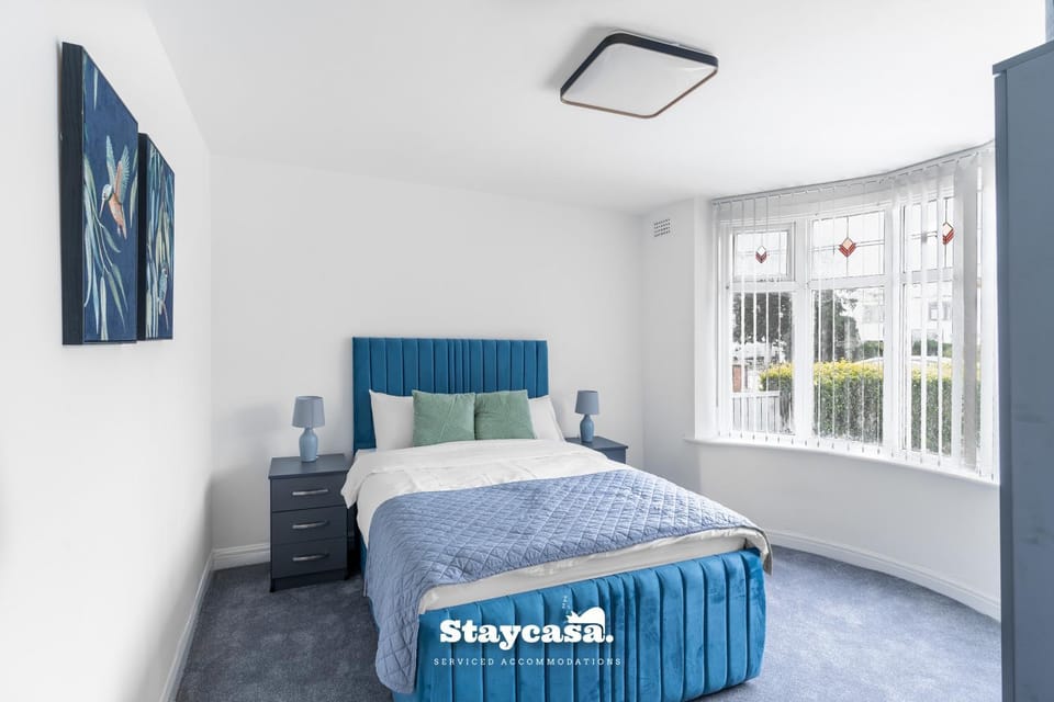 Spacious 4-Bed Home near Didsbury House in Manchester