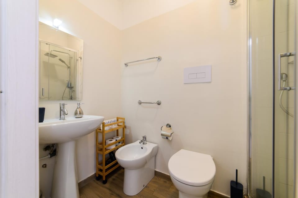 Shower, Toilet, Bathroom, bidet