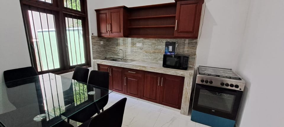Urban Escape Apartment in Colombo