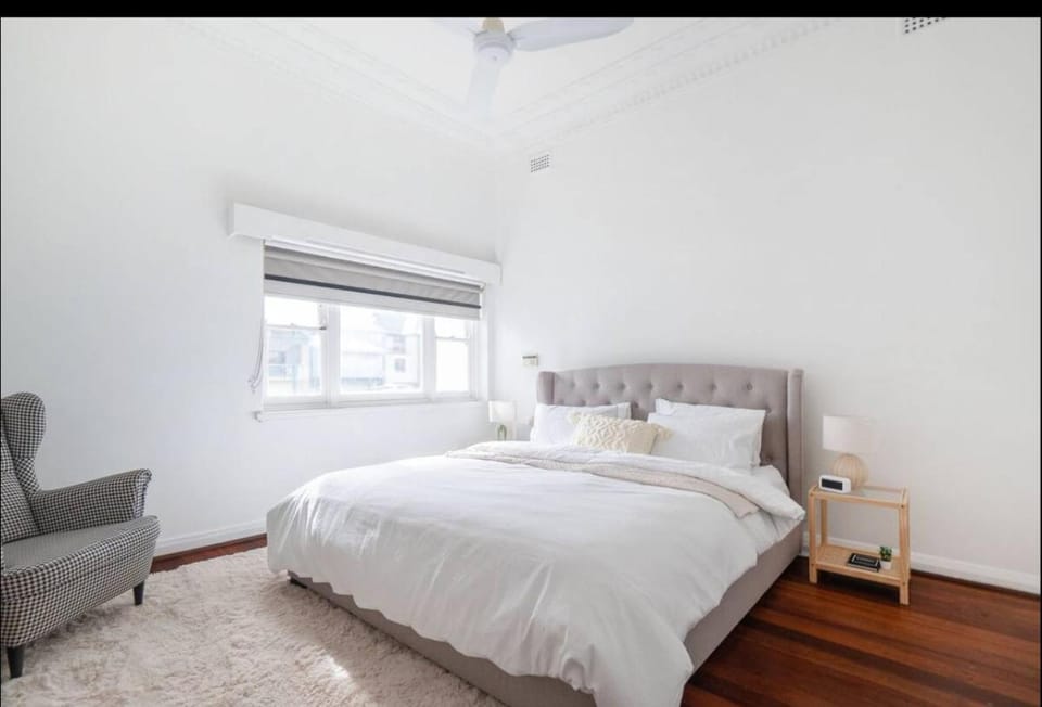 Swan river view House in Perth
