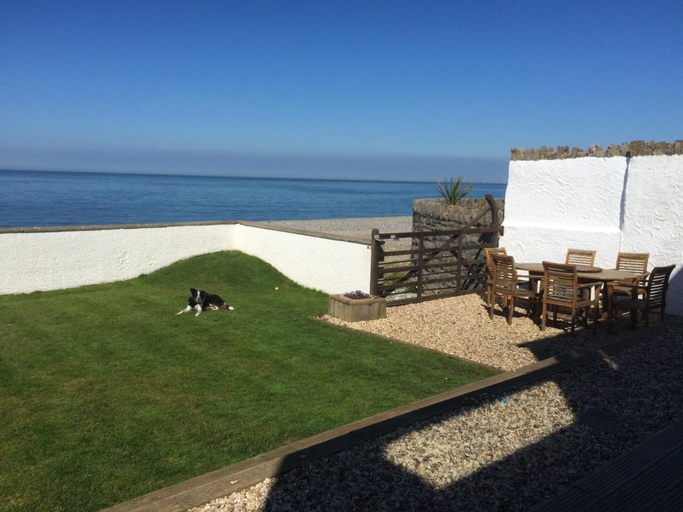Patio, Garden, Balcony/Terrace, Beach, Sea view