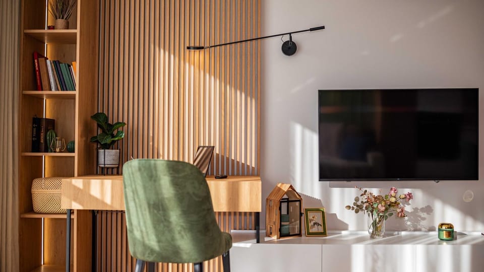 Communal lounge/ TV room, TV and multimedia, Living room