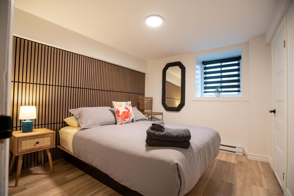 Les Voûtes Royal Urbain, Parking, Pet friendly Apartment in Quebec City