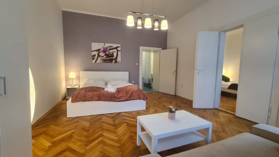 Bed, Bedroom, towels, wardrobe