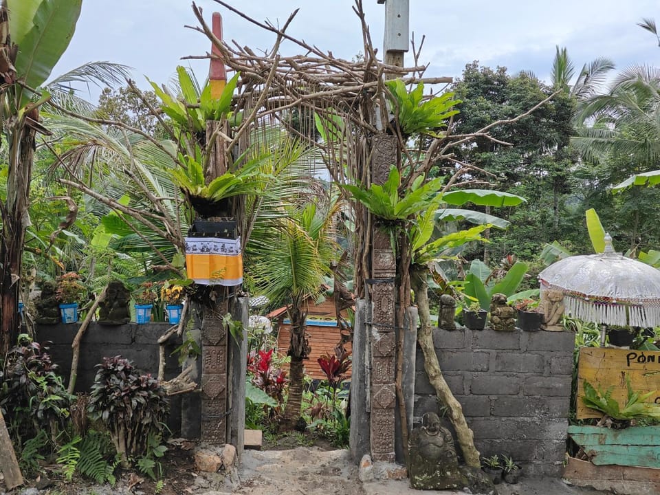 Pondok kepundung Chalet in East Selemadeg
