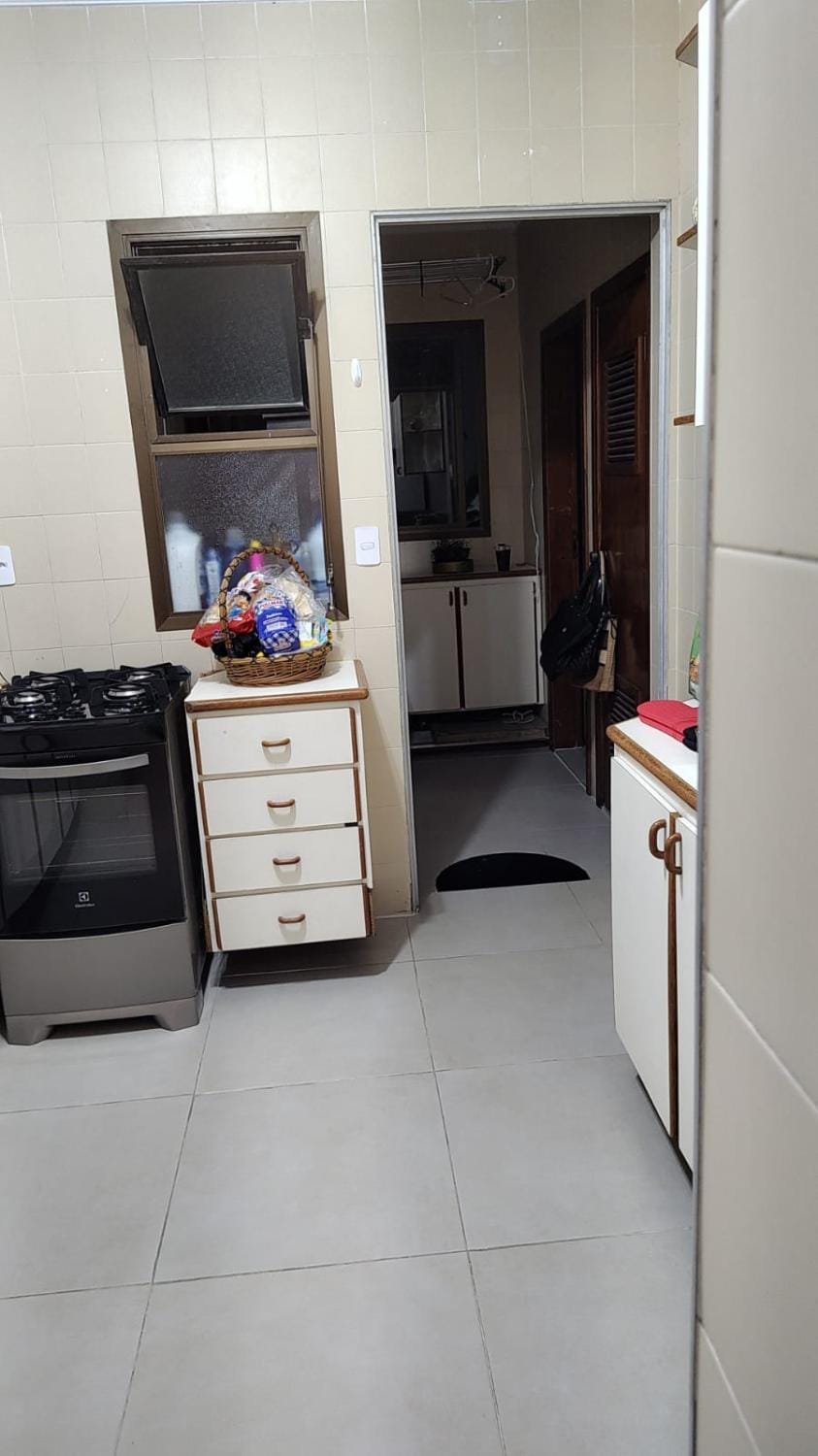 Spacious and comfortable Family apartment in Pitangueiras next to the beach Apartment in State of São Paulo