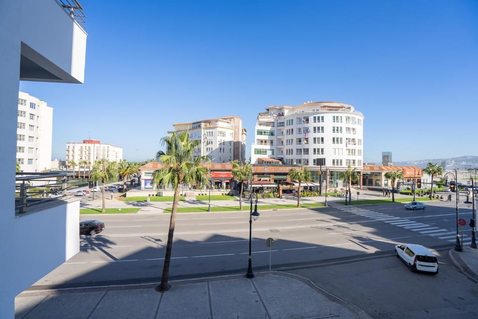 Neighbourhood, City view