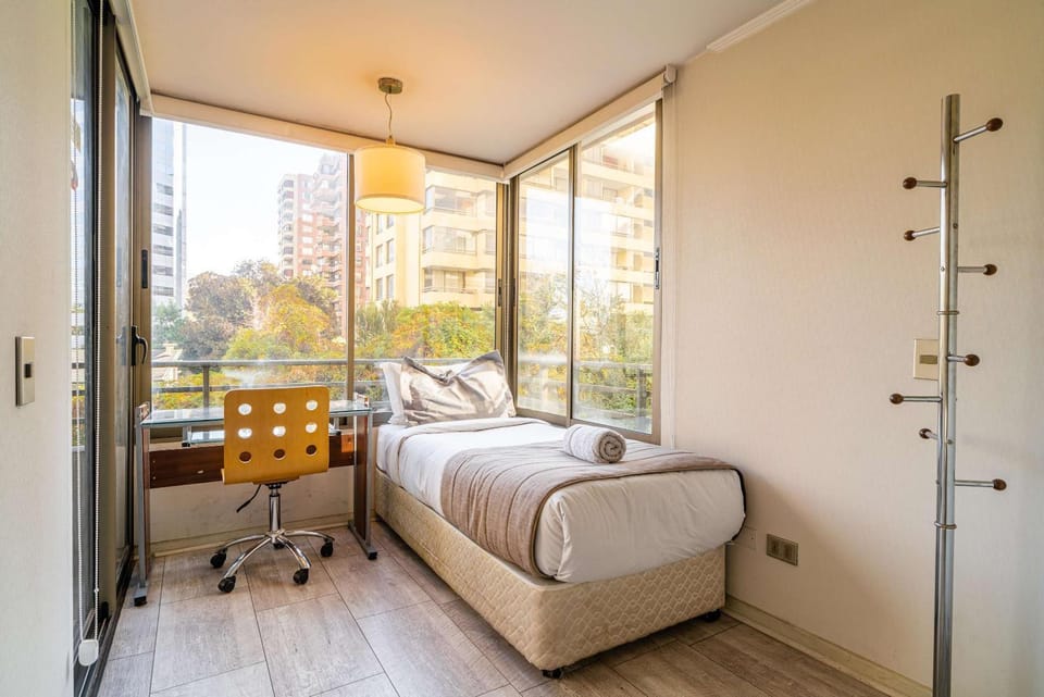 HOM I Departamento 3D3B Estacionamiento Las Condes LGL Apartment in Las Condes